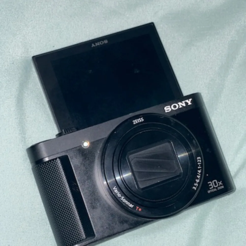 Camera - Picture 3 of 6